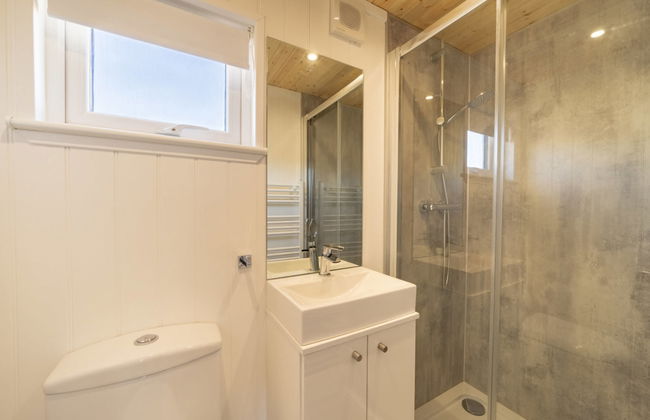 2 bedroom House in IJhorst with swimming pool and terrace - Photo 7