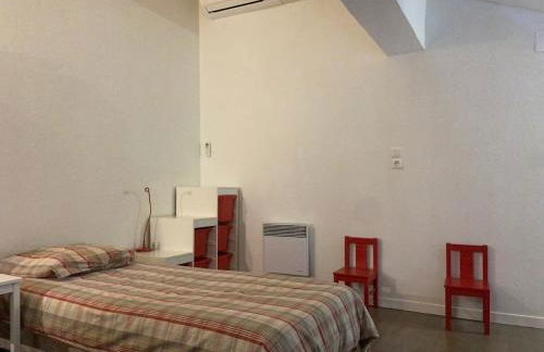 T4 lumineux proche du port et du théâtre - Photo 12