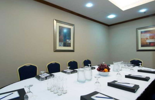 Chelsea Gardens Hotel Apartment - Photo 16