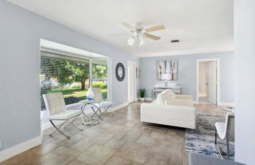 Beach Retreat Downtown Hot Tub - Foto 3