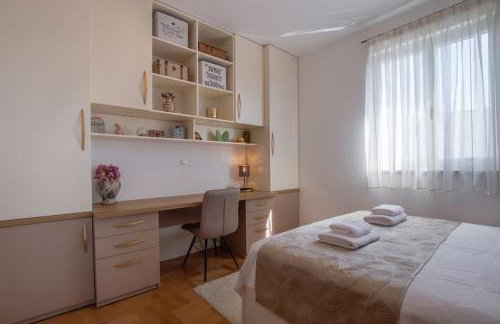 SEA VIEW- spacious apartment with shared pool - Foto 14