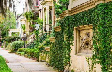 Walk Score 90!!-Historic Downtown District-2 Blocks to Famous Forsyth Park-FREE Private Parking-Huge Private Patio - Foto 37