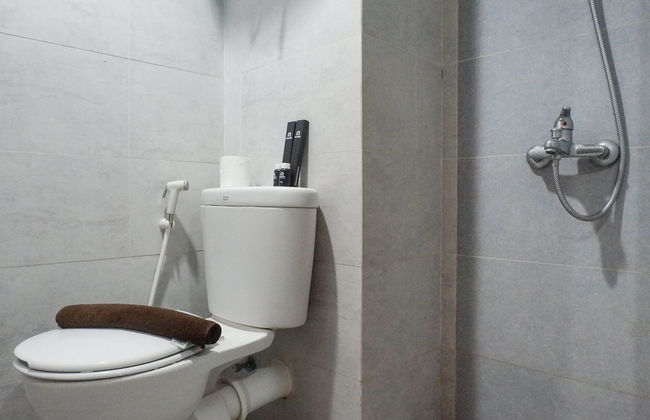Cozy Stay Studio Apartment At Taman Melati Surabaya - Foto 10