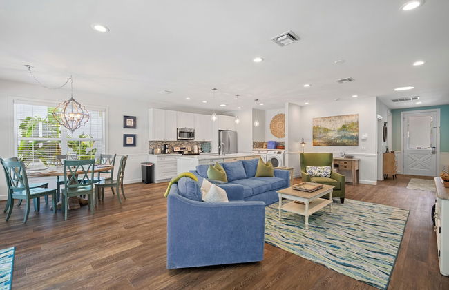 Sardinia Vacation Rental: Delightful Coastal Home near Vanderbilt Beach. Relax in a Private Pool and Spacious 4-BR Retreat with Modern Amenities. Ideal for Families. Minutes from Mercato and Local Attractions - Foto 18