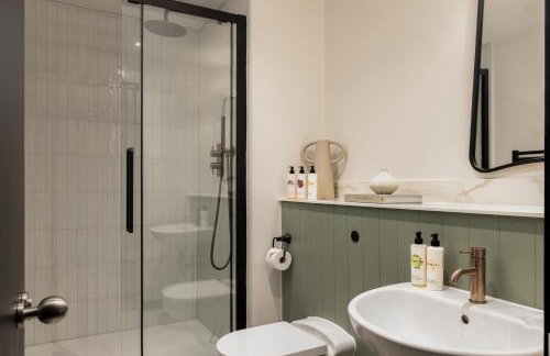 Native King’s Wardrobe, St. Paul’s - Foto 78