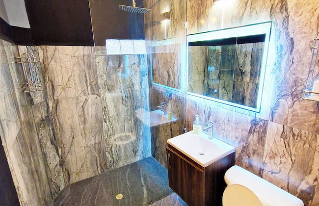 PROMO 18 BDRM Building, Pool+ 5Jacuzzis at Poblado - Foto 56