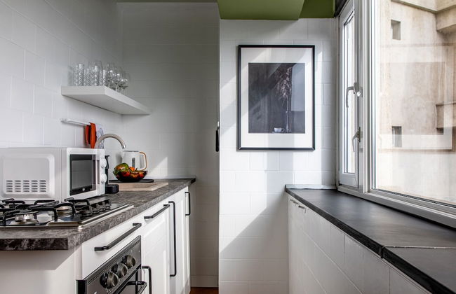 Views of Palace of the Parliament 3BR Safari Design - Foto 19