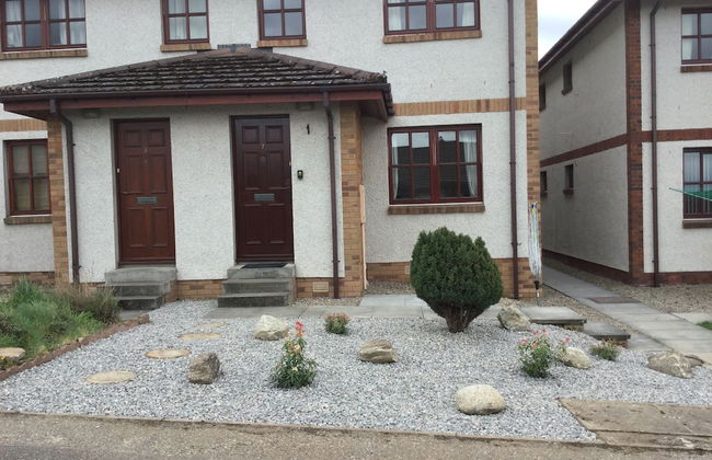 The Culloden is a Comfortable two Bedroom Apartment That Sleeps Four Adults - Photo 16