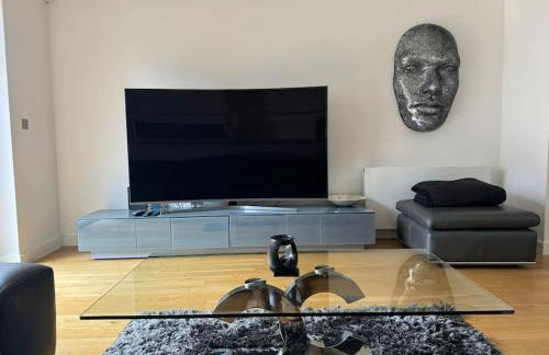 Luxury Modern Town House, Manchester City Centre, Free Secured Parking - Foto 8