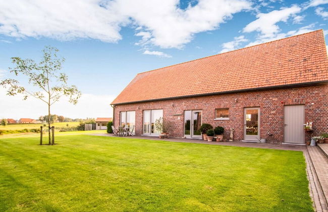 Home in a Rural Setting With a Wonderfully Garden - Foto 32