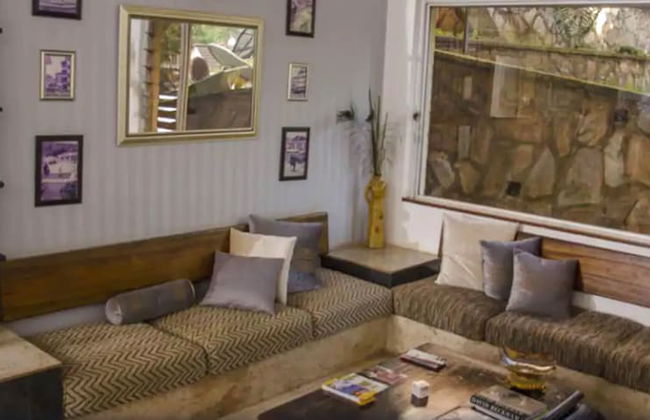 Golf Course Apartments - Photo 2