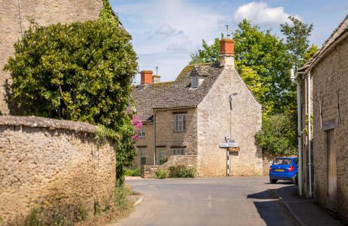 Dunford Barn Cotswolds with Hot Tub - Foto 41