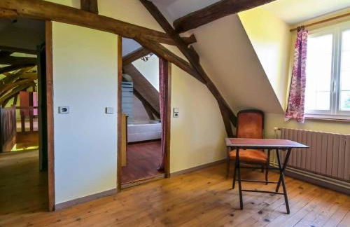 La Breteche-Le château et les dépendances - Photo 31