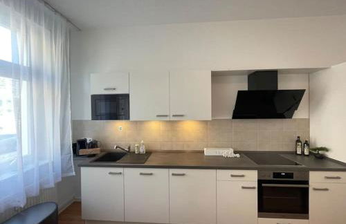 LUCKY STAYS LS03 - Vollausstattung - Zentrum - Aufzug - große Küche - 2 Zimmer - Smart-TV - Foto 26