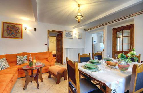 Oberhalb des Limfjords liegt diese Ferienwohnung mit Pool, Terrrasse und Grillplatz - Foto 5