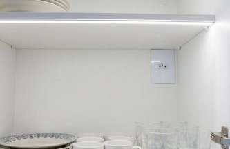 Apartamento novo com piscina 2 quartos self check-in perto do shopping - Foto 12