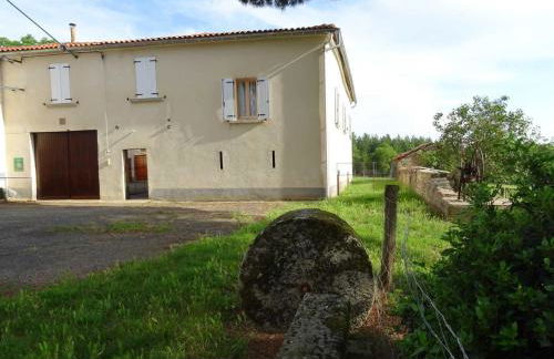 Les hirondelles de montsec - Foto 1