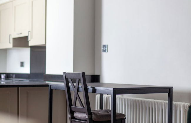 Prime Location Central London - Photo 11