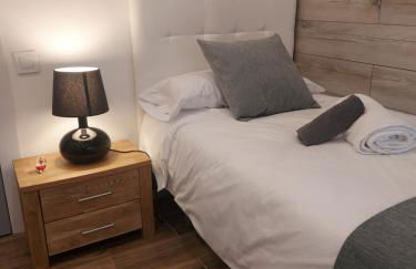 Cerca de Barcelona, y entre tres Parques Naturales, casa de 4 habitaciones y 2 baños con piscina, barbacoa y chimenea - Foto 18