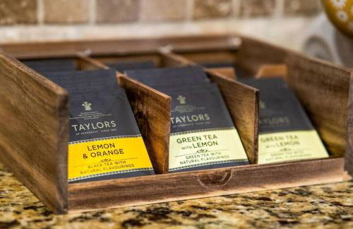 Tucasa - Private Backyard Resort - Theater - Foto 28