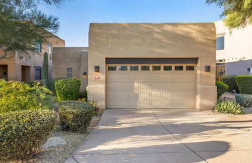 White Feather - Golf BBQ Patio Pool & Spa Access - Foto 51