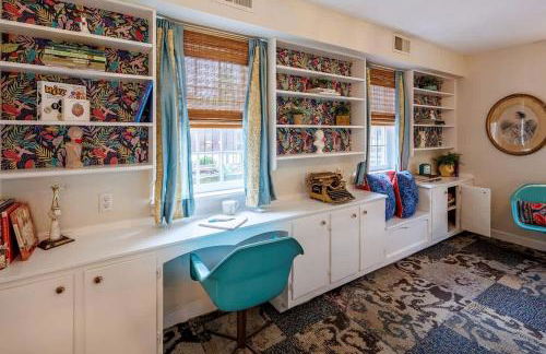 Thoughtfully Design Cottage with Breathtaking Indoor and Outdoor in Maryland - Photo 19