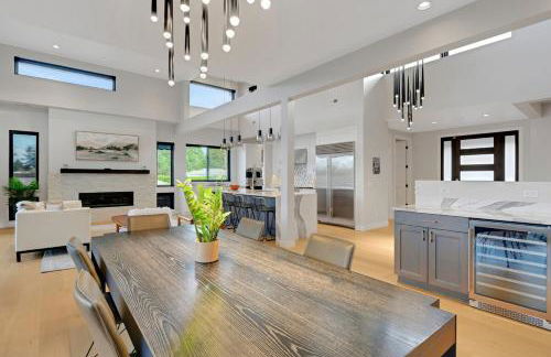 4BR 4BA Modern Lakefront Lodge - Foto 47