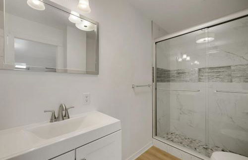 Lazy Bones - Vacation Home Near the Beach with Private Pool & Golf Cart - Foto 39