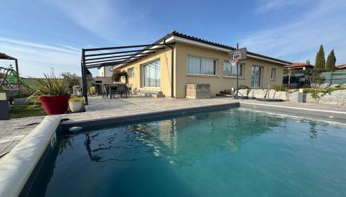 Maison piscine vue Cité Carcassonne - Foto 1