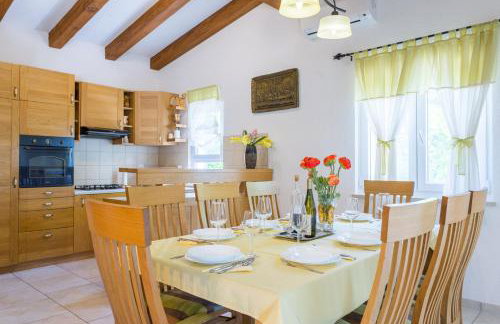 Vila Milančić - a house for memorable holiday in Imotski - Foto 25