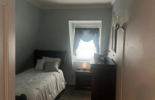 2Br Private Victorian Apartment in City location on half acre Sleeps 5 - Foto 30