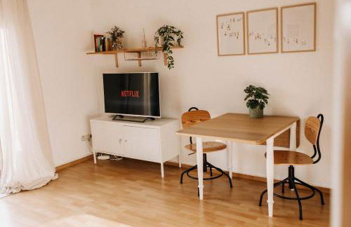 STAY COSY l XXL Parkplatz & Netflix & Schlüsselbox - Foto 4