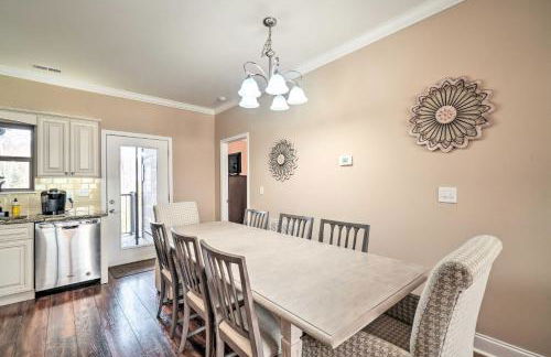 Chic Townsend Condo with Saltwater Pool! - Foto 7