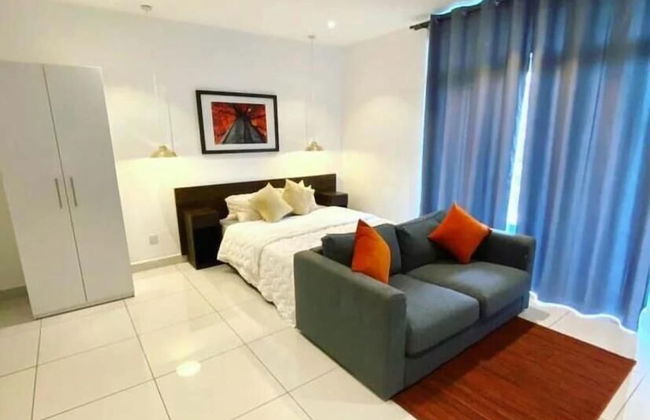 Embassy Gardens Royal Luxury Apartments - Foto 2