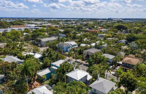 Tropical Estate w/ Guesthouse & Pool. Sleeps 8! - Foto 53