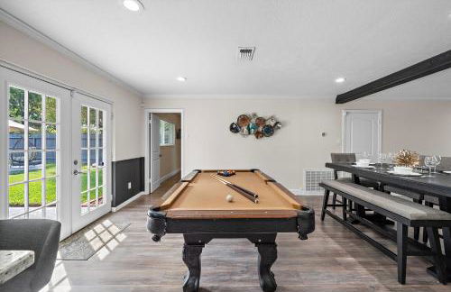 Pool Stay Near DT, Heights WiFi Games Yard BBQ - Foto 3