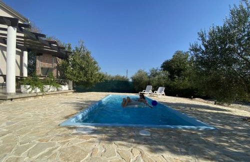 Villa Bubica- cozy holiday home in rural area with pool - Photo 28
