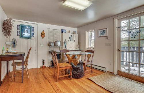 Great for Gatherings! Lakefront Ticonderoga Villa - Foto 14