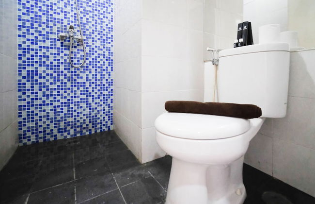 Homey And Tidy 2Br At Puri Mas Apartment - Foto 16