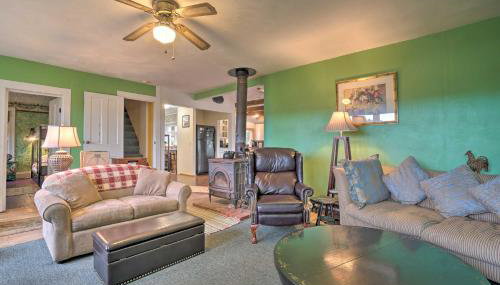 Vintage Farmhouse about 2 half Mi to Mount Pleasant Ski - Foto 3