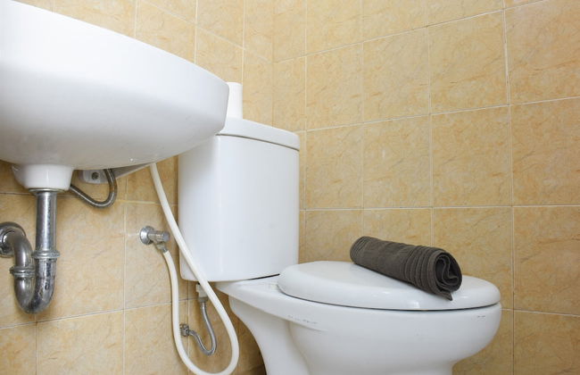 Comfort Living 2BR at Kebagusan City Apartment - Photo 17