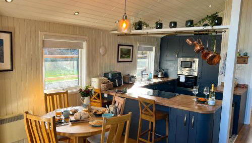 Green Vale Lodge, Yanwath, modern lodge with hot tub and 10 minute drive to Ullswater - Foto 4