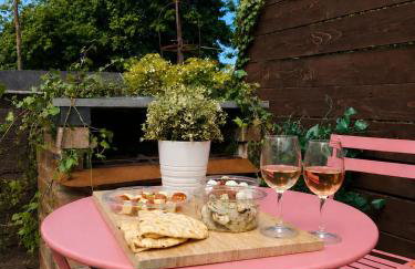 Stylish 3-bed home in Prestwich with free parking - Foto 19