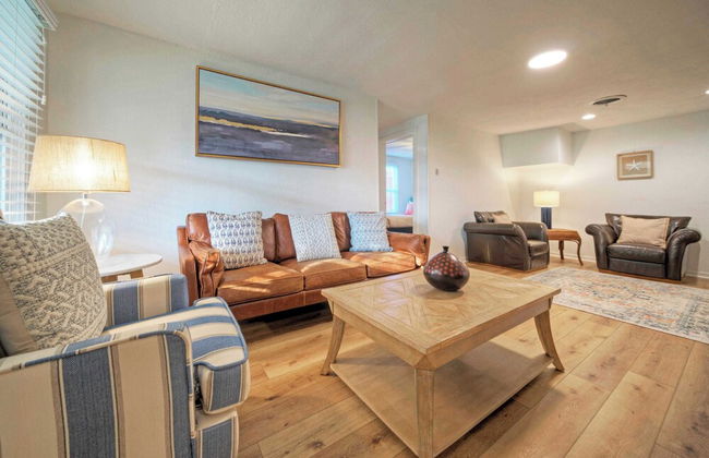 Waterfront Retreat w/ Private Boat Dock, Patio, Views Shore Thing by Avantstay - Photo 8