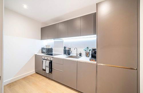 Leeds City Centre 2BR Apartment - Luxury Stay with Private Terrace - Foto 30