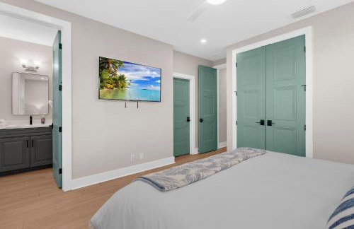 NEW! Manatee Dreams, Pool & Boat Slip, Min to AMI! - Foto 36