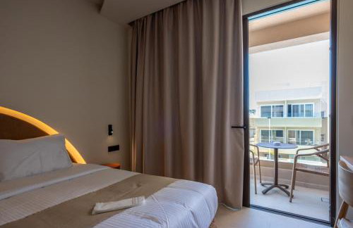 Stella Maria Hotel & Suites - Photo 43