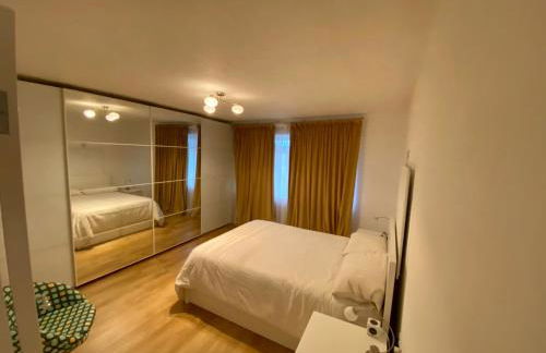 Luxurious Entire 2-Bedroom Apartment in the Heart of Bromley - Foto 5