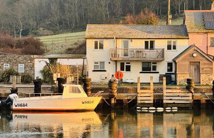 Littlefields - With hot tub, garden, private parking and short walk to beach - Foto 36