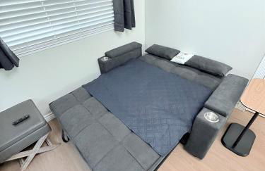 Private 1BR 1BA Suite, Kitchen, Fireplace, Parking - Foto 22